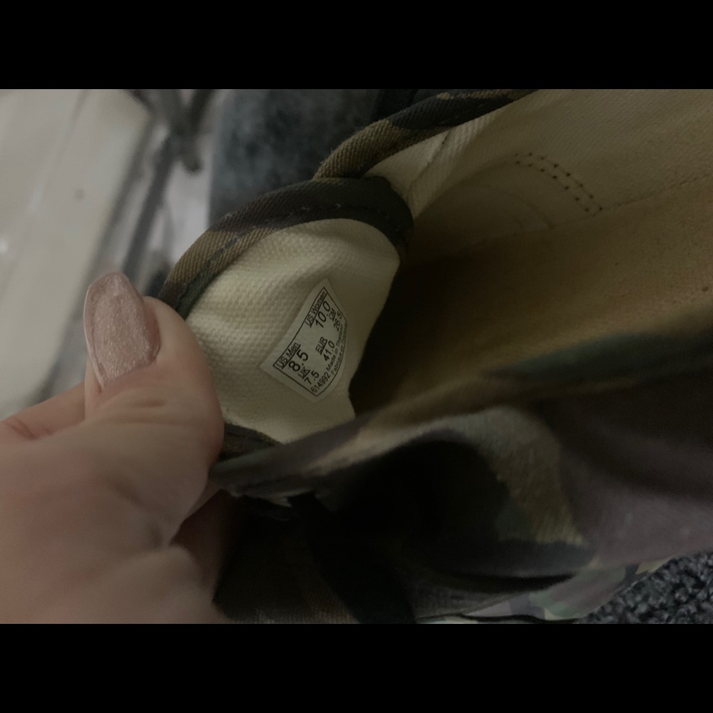 Camo Vans - Picture 5 of 5